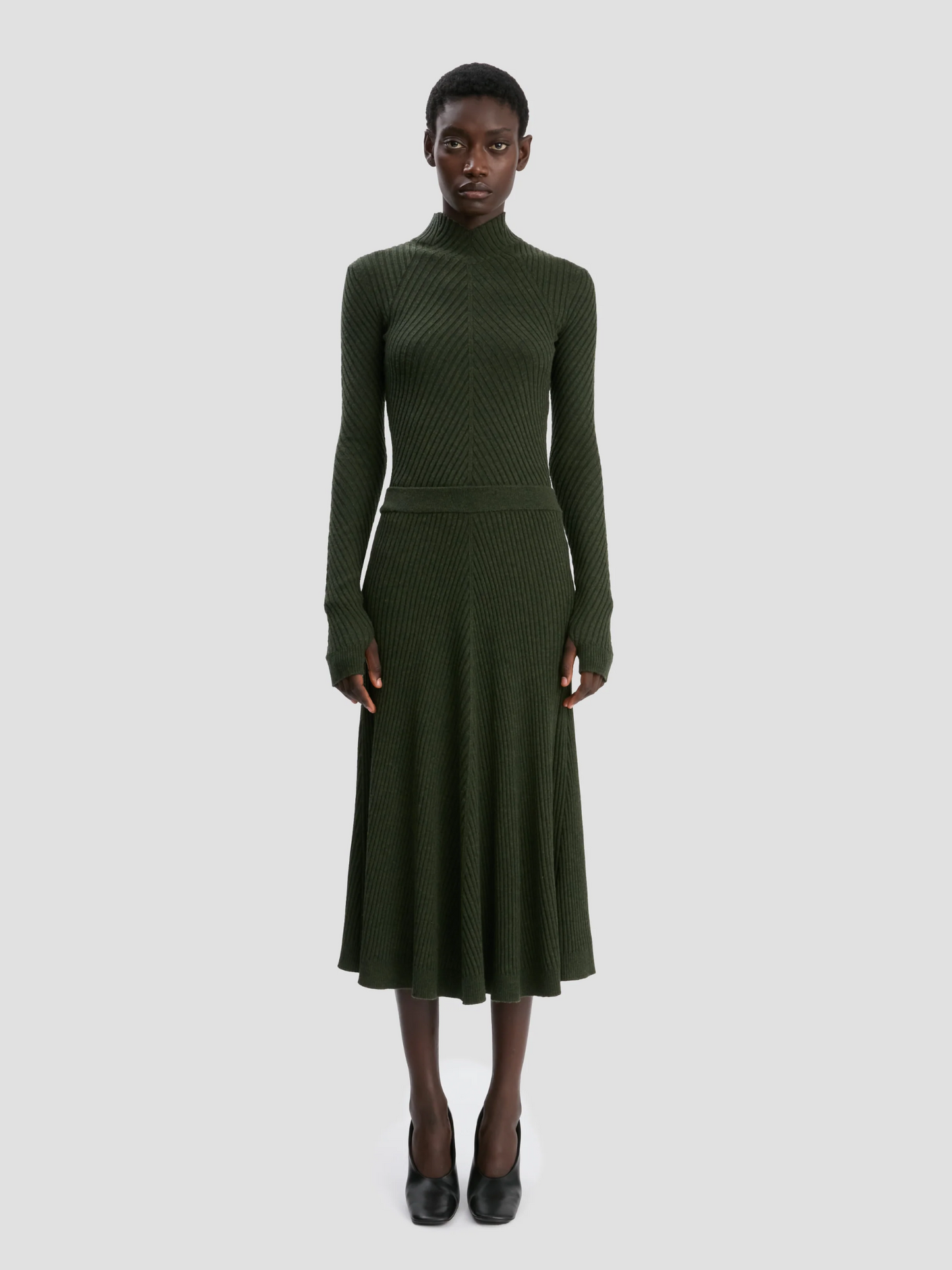 VICTORIA BECKHAM WOMEN Ribbed Long Sleeve Knit Polo Oregano - MAISONDEFASHION.COM