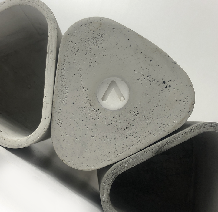 Angular Concrete Plant Pot - MAISONDEFASHION.COM