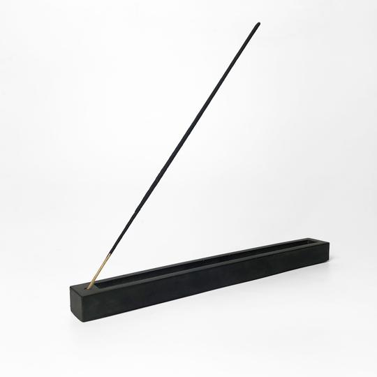 Tranquility Black Incense Holder - MAISONDEFASHION.COM